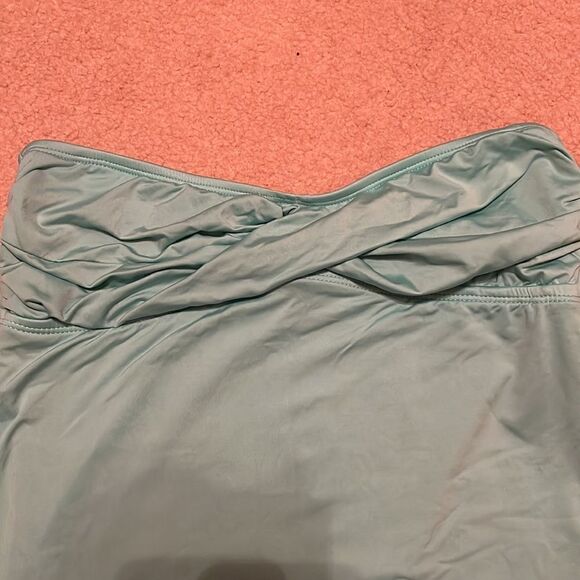 MOSSIMO Teal Green Bikini Top. Size S/P - Picture 2 of 4